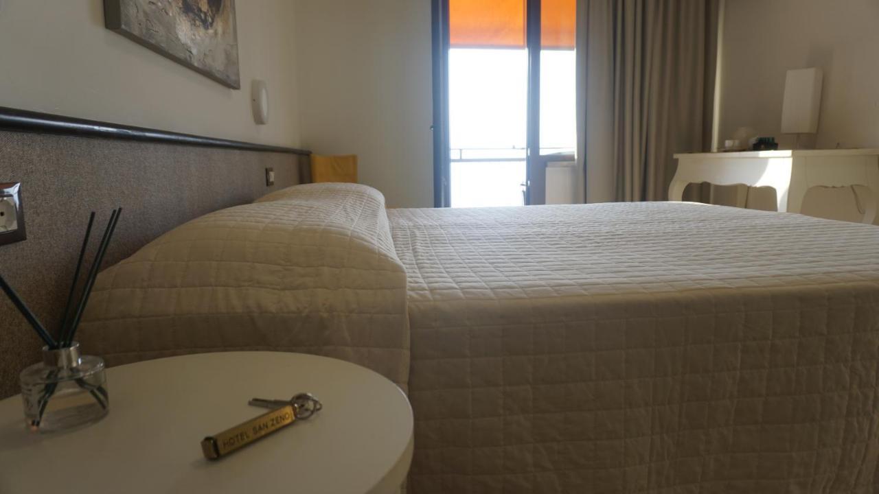 Hotel San Zeno Сан Дзено ди Монтаня Екстериор снимка