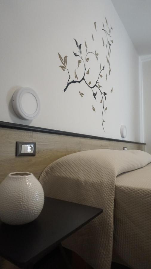 Hotel San Zeno Сан Дзено ди Монтаня Екстериор снимка