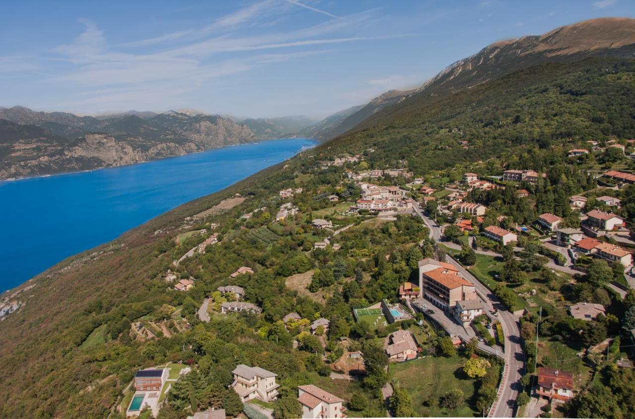 Hotel San Zeno Сан Дзено ди Монтаня Екстериор снимка