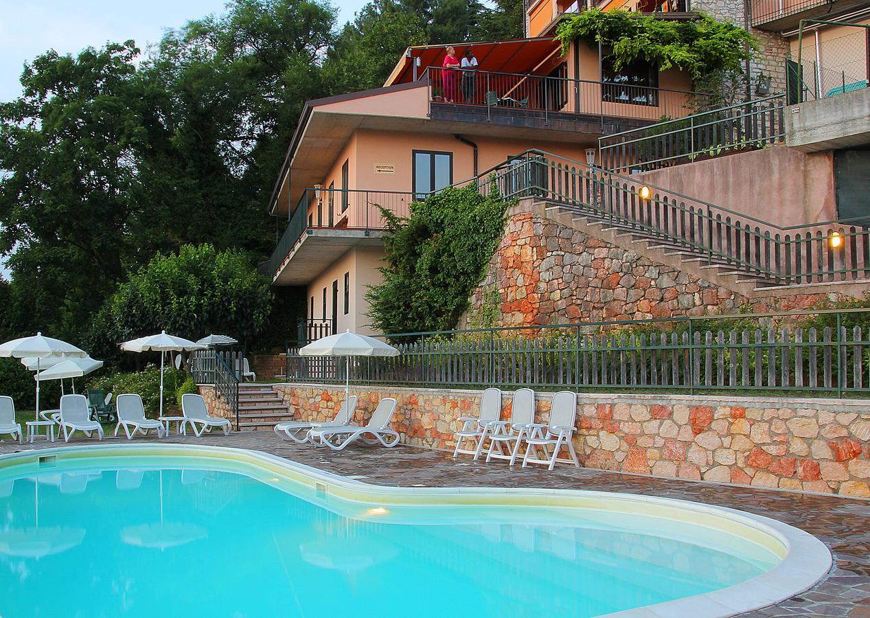 Hotel San Zeno Сан Дзено ди Монтаня Екстериор снимка