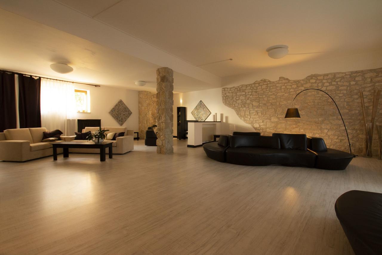 Hotel San Zeno Сан Дзено ди Монтаня Екстериор снимка
